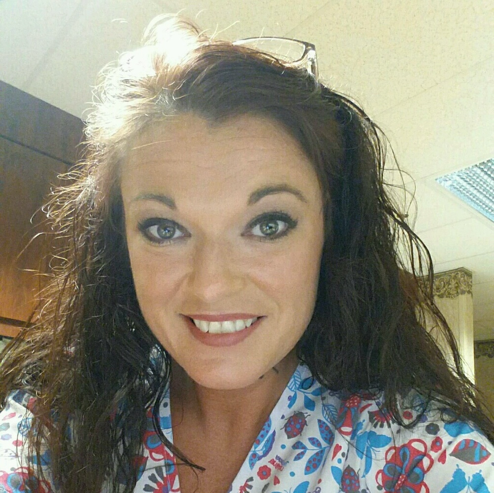 Meet your Posher, Melissa